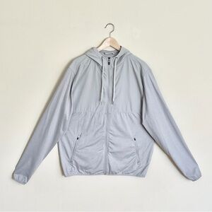 Vuori Sunday Element Full Zip Silver Gray Hooded Track Jacket Men’s size XL